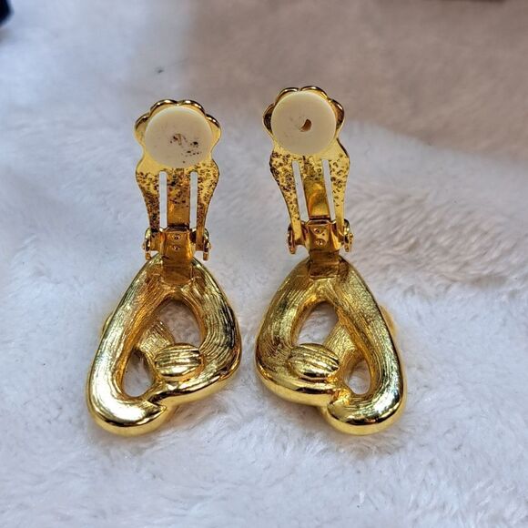 Authentic Givenchy  GOLD PLATED Clip On Earrings NEW AND GIFTABLE - Picture 8 of 10